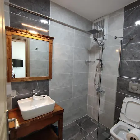 Ami Tai-candle Light فتحية