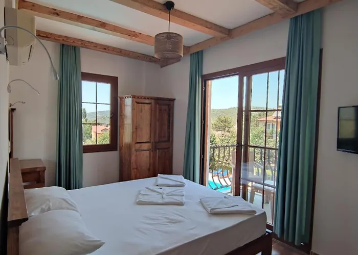 Ami Tai-candle Light * فتحية